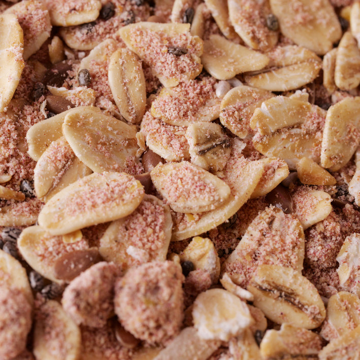 Close-up of oat cult overnight oats strawberry goji